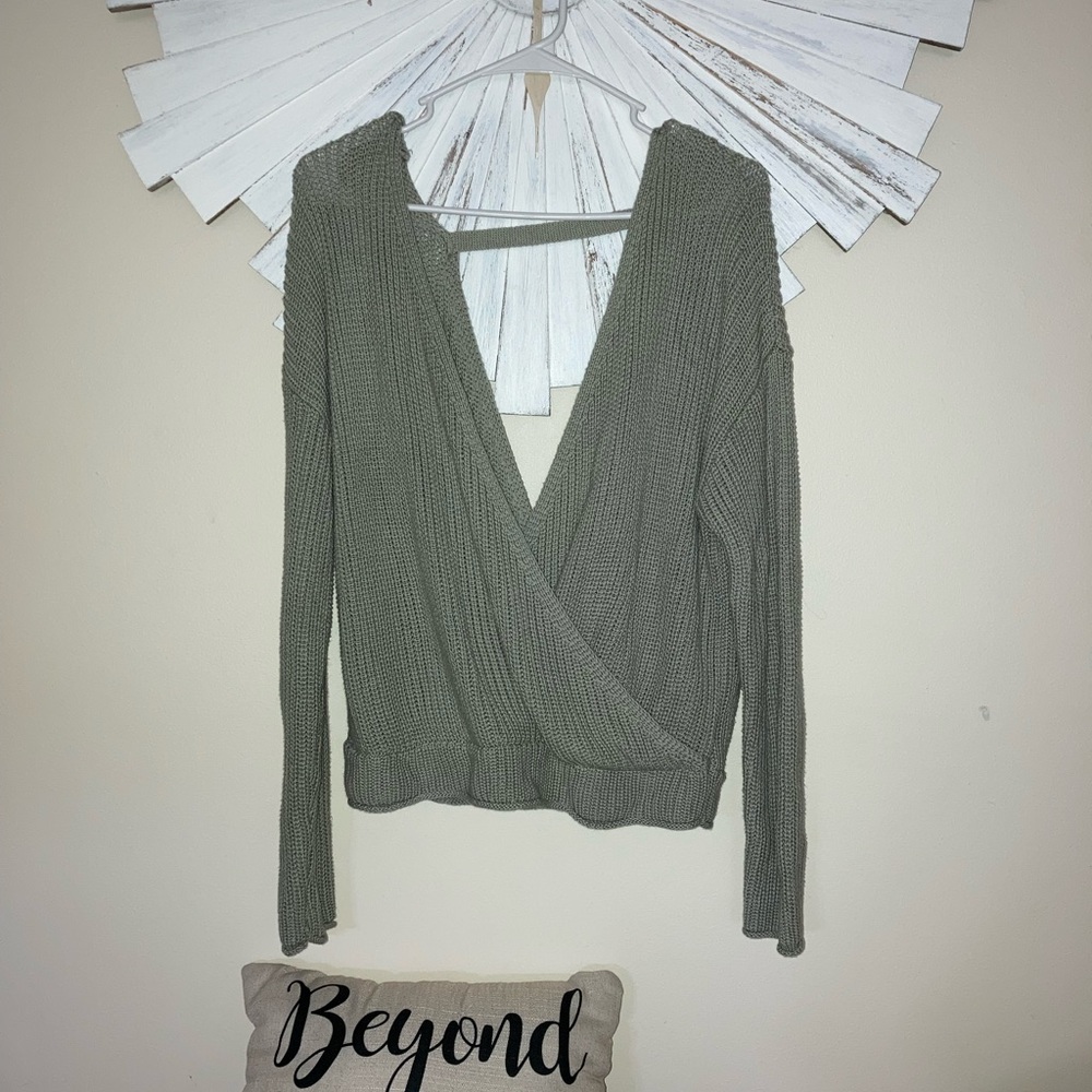 Women’s size Large sweater olive green